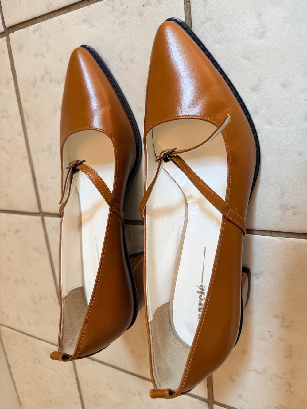 Pointed Mary Jane Flats in Tan Leather